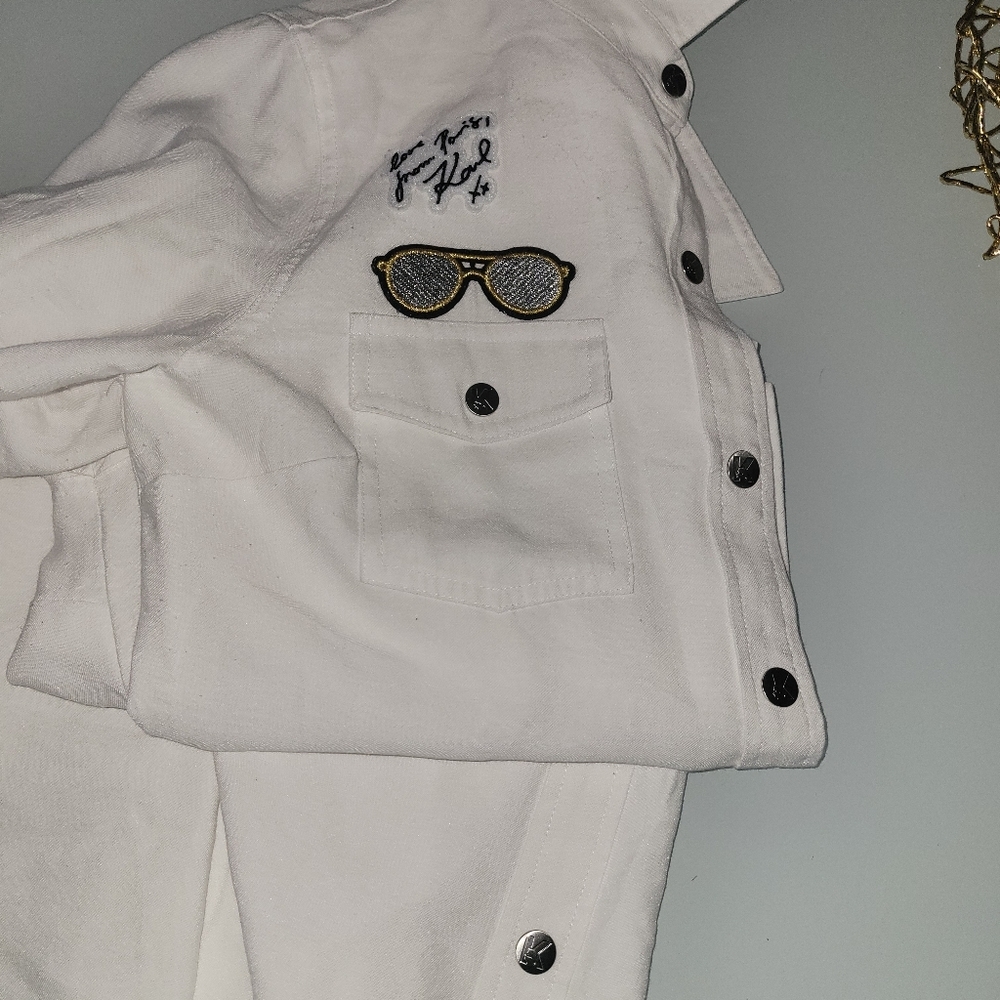 Karl Lagerfeld Classic White Apparel - Picture 11 of 16